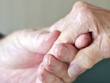 Stichting Ambulance Wens biedt woonzorgcentrum excuses aan na rel om misgaan laatste afscheid stervende man