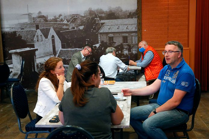 Inwoners kunnen woensdag- en donderdagavonden in Dorpshuis De Poort in gesprek met afgevaardigden van Defensie en onderzoeksbureau TNO.