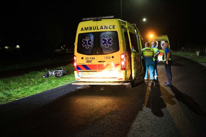 Bestuurder zwaargewond na ongeluk bij Beek en Donk.