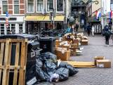 Utrecht verandert langzaam in vuilnisbelt, deel van de vuilnisophalers komt in geldproblemen door staking 