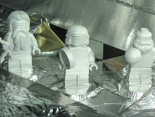NASA stuurt Legopoppetjes de ruimte in