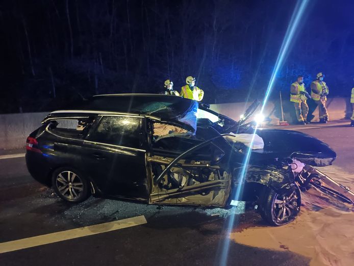 Ongeval op de E19 ter hoogte van Schoten richting Nederland.
