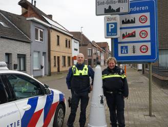 Politie Waasland-Noord houdt gemeenschappelijke patrouilles met Nederlandse collega’s: “Elkaars werkgebied leren kennen en info uitwisselen”