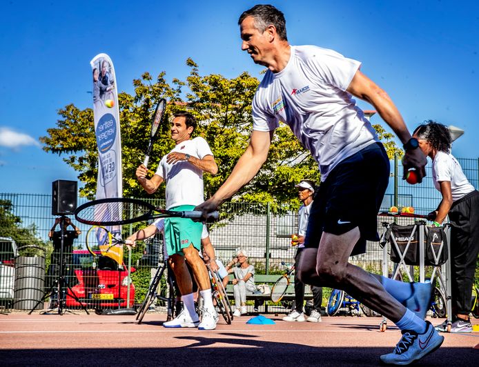 Roger Federer vierde begin deze week het 25-jarig jubileum van de Krajicek Foundation in Amsterdam.