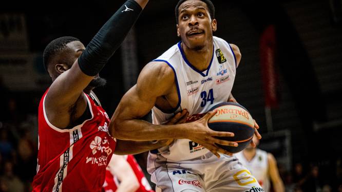 BASKET ACTUA.  Antwerp Giants en Kangoeroes Mechelen blijven foutloos in Elite Gold * Oostende lijdt nederlaag bij ZZ Leiden *