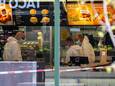 Er wordt onderzoek gedaan in de McDonalds.