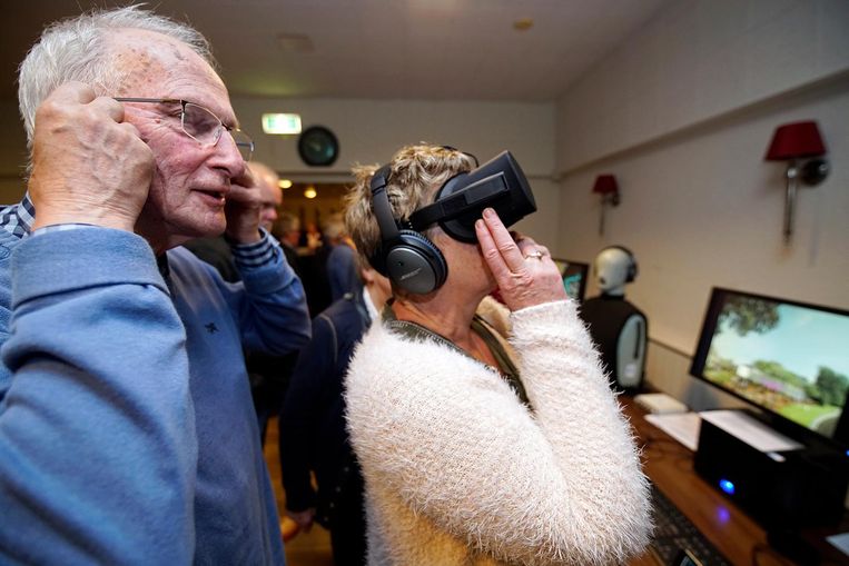 Omwonenden van Vliegveld Lelystad krijgen begin oktober in een virtuele tour voorlichting over geluidshinder. Beeld OrangePictures