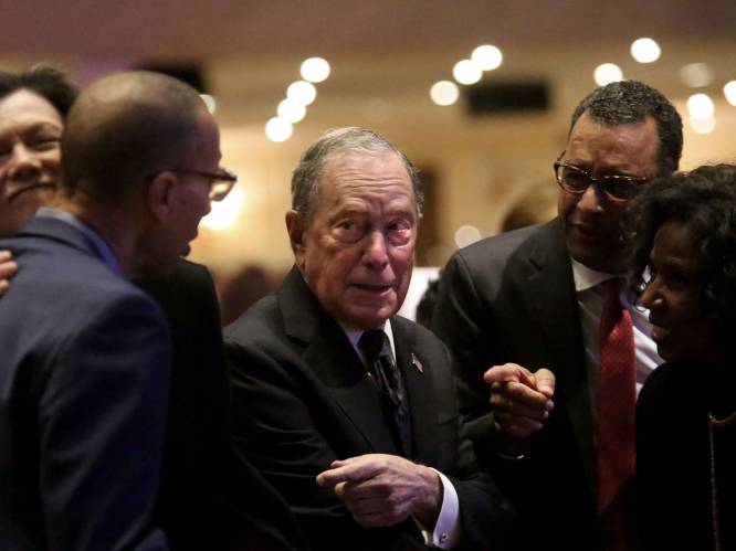 Ex-burgemeester Bloomberg excuseert zich voor discriminerende politiepraktijk in New York