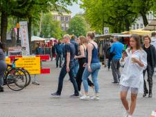 Puzzel opgelost: grotere terrassen én markt toch samen op de Brink in Deventer