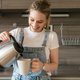 Je waterkoker schoonmaken? Dat kan met een handje rijst
