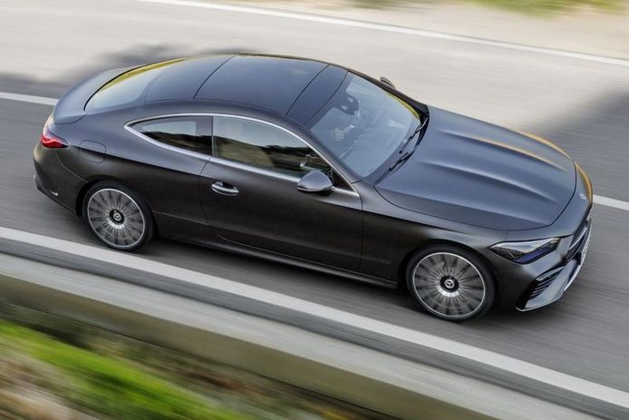 Klassiek gelijnde Mercedes CLE vervangt twee modellen uit het verleden, Auto