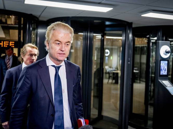 Wilders loopt voortijdig weg van formatietafel na 'stevig' asielgesprek