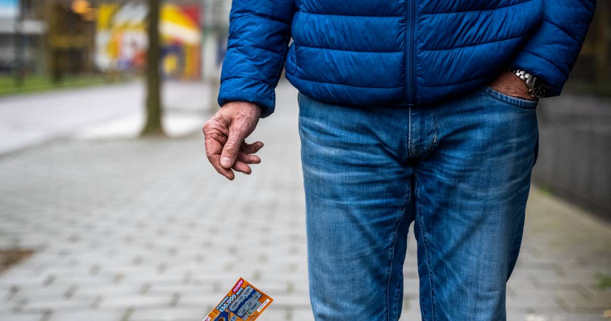 Throwing fast food waste out of a car window can be an expensive joke, but fighting it sometimes pays off