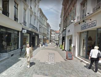 Brand in pand in Koestraat in hartje Gent 