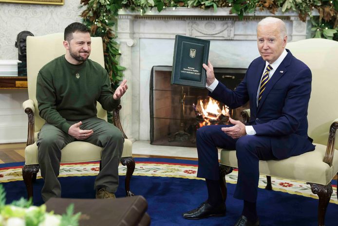 Zelensky en Biden tijdens hun ontmoeting in de Oval Office