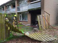 Buren bellen 112 om uitslaande brand in woning Zwanenveld