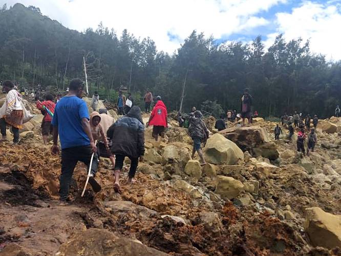 Meer dan 300 mensen bedolven onder aardverschuiving op Papoea-Nieuw-Guinea