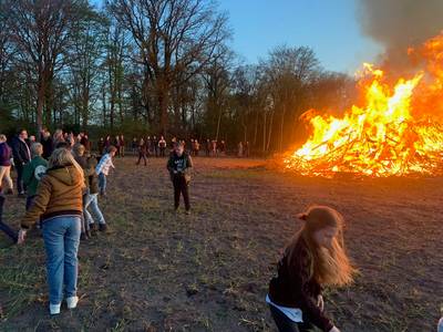 Stikstofprobleem bedreigt Twentse paasvuren, maar in Vasse kan dit jaar ‘gewoon’ de fik erin