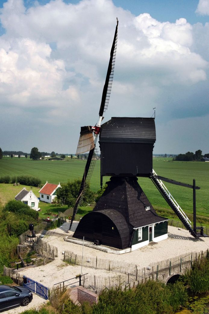 De Voorste Molen, een van de twee wipmolens die nog in Gelderland staan.