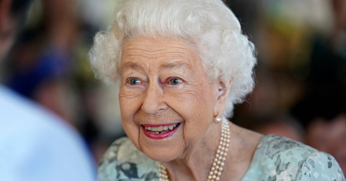 Queen Elizabeth’s health concerns: ‘Prince Charles visits more often than usual’ |  show