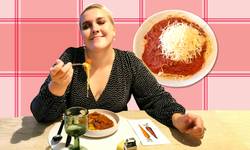 De beste spaghetti bolognese van Vlaanderen? Onze reviewer Lara ging proeven bij Pee Klak in Strombeek