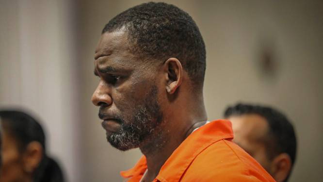 R. Kelly zegt geen financiële middelen te hebben voor rechtszaak