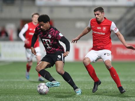 Broers Jurriën en Quinten feliciteren Dylan Timber met overgang naar VVV: ‘Het harde werken is beloond’