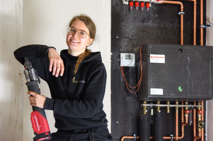 Maud werkt in het team ventilatie als technicus industriële installaties.