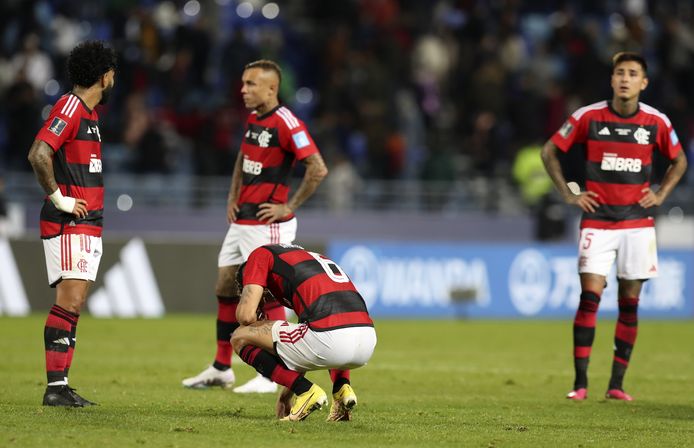 De spelers van Flamengo treuren.