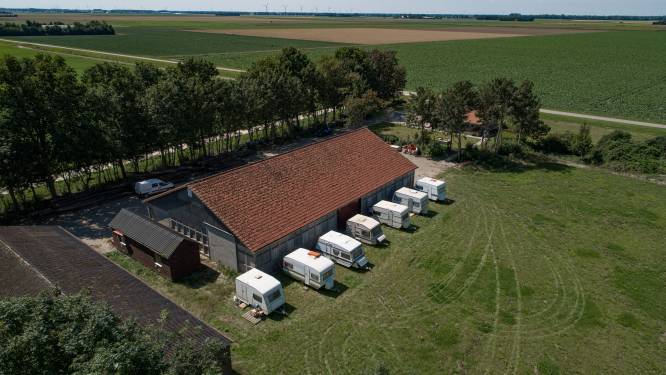 Expert oordeelt hard na rel rond arbeidsmigranten in schuur raadslid Dronten: ‘Ze kan niet aanblijven’