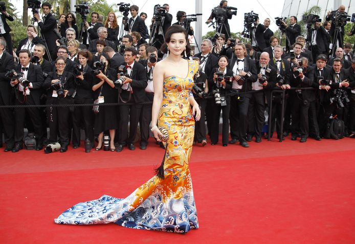 De Chinese actrice Fan Bingbing. De overheid in het land wil een salarisplafond opleggen voor televisie- en filmsterren.