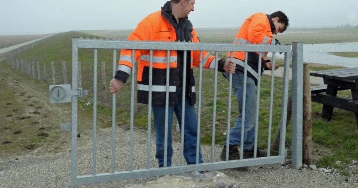 Onrust over dijkhekken Ossenisse duurt voort