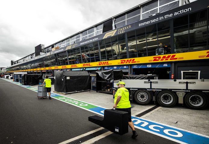 Dinsdagmiddag sprak de rechter het verlossende woord: de Grand Prix op Zandvoort waar de teams al begonnen waren met de opbouw van hun garages, gaat zondag definitief door.