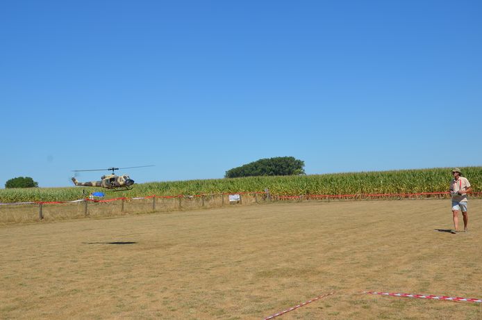 De fly-in van de 20-jarige modelluchtvaartclub 'The Little Wings’ uit Heldergem (Haaltert).