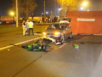 Motorrijder (27) sterft na crash: "We konden hem onmogelijk ontwijken"
