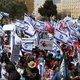 Netanyahu zet omstreden hervormingen op ‘pauze’ na chaos in Israëlische regering