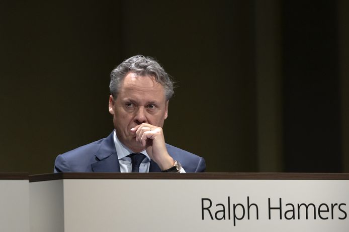Ralph Hamers' tijd bij UBS zit er nu echt op: Limburgse topman vertrek ...