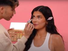 Kylie Jenner heeft 3,5 uur nodig voor make-up: ‘Iedere seconde waard’