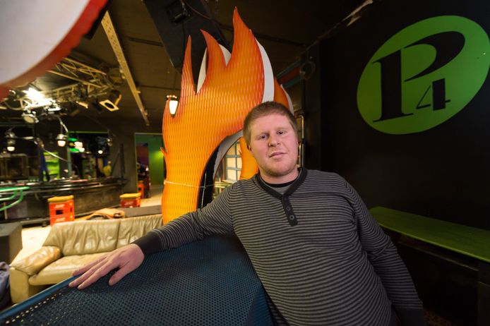 Voorzitter Thomas Cortebeeck in Jeugdhuis Perron 4.