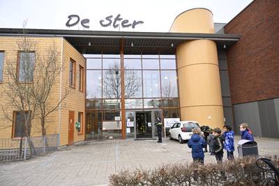 School in Lent ontruimd na brandmelding, kinderen naar buiten