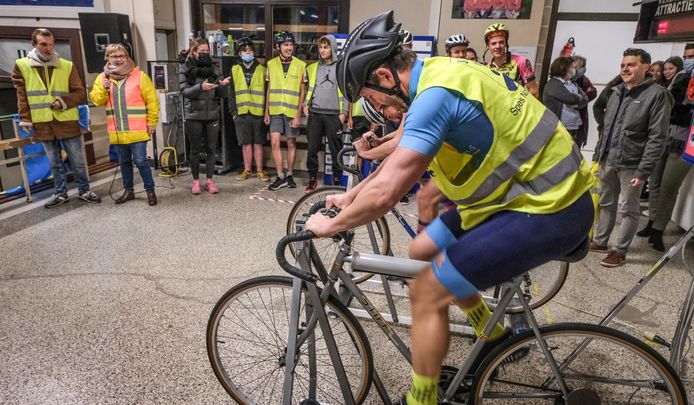 Er werd op de Vlaamse Fluodag ook een fietschallenge tussen scholen gehouden