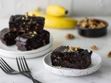 Snel recept: deze bananenbrownies zijn smeuïg en gezonder dan gewone