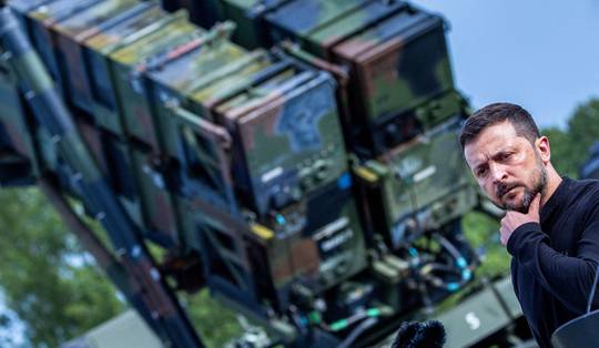 Oekraïne heeft nieuwe Patriots ontvangen • Zelensky stemt in met door Poetin aangekondigd tijdelijk staakt-het-vuren voor orthodox Pasen