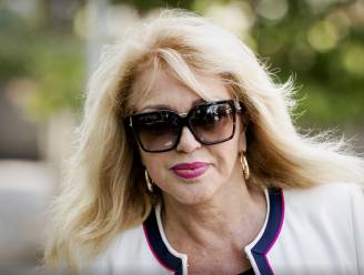Patricia Paay in ziekenhuis na val van trap: ‘Ik kan niet goed zien’