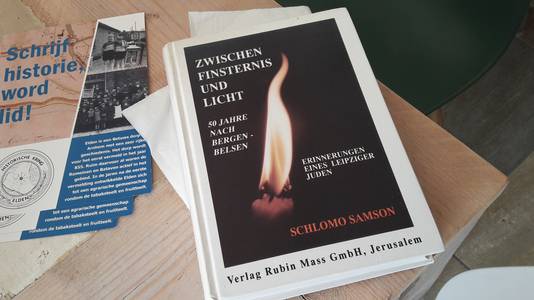 Het boek van Schlomo Samson, voormalig bewoner van Huize Voorburg in Elden bij Arnhem. Hij overleefd kamp Bergen Belsen en kwam in 1946 in Palestina aan.