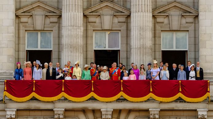 De Britse koninklijke familie op het iconische balkon van Buckingham Palace in 2019.