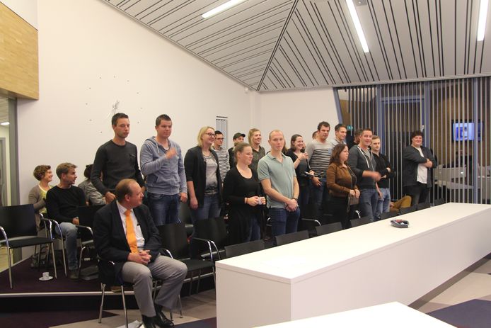 Een twintigtal Beltrumse jongeren  met woonwensen maakte een statement in de raadscommissie  Bestuur en Ruimte van de gemeente Berkelland. Ze dreigen te 'moeten' verhuizen naar Groenlo als er in eigen dorp geen nieuwbouwmogelijkheden komen.