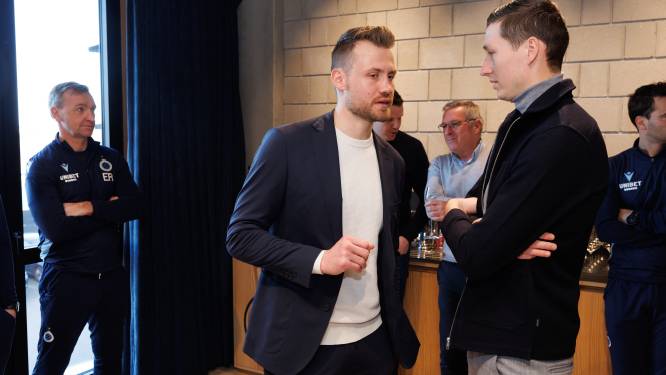 KIJK. De dag van kersvers Gouden Schoen Simon Mignolet: eerst ontbijt met verrassende videoboodschap, nadien huldiging door ploegmaats