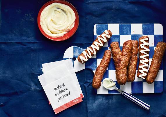 Deze verrukkelijke frikandel maak je eenvoudig zelf (dan weet je wat erin zit)