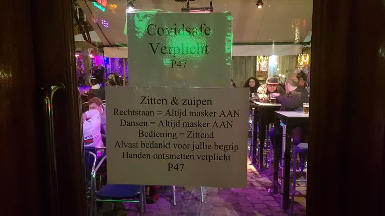 De boodschap is duidelijk op de Oude Markt in Leuven. Beeld JSL